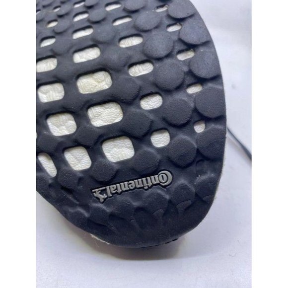 Adidas Red Black Ultra Boost Sneakers Size Us - Picture 9 of 10